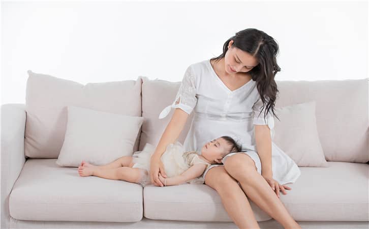坐月子期间宝宝起湿疹怎么办，如何预防