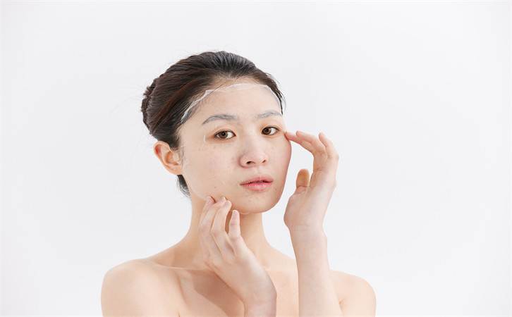 孕期能用护肤品吗,今天来普及一下2