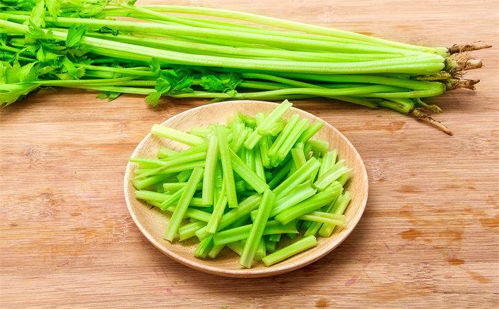 坐月子能吃芹菜吗,答案在这!5