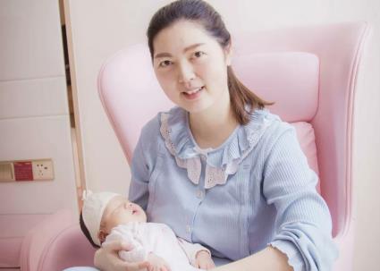 坐月子宝妈