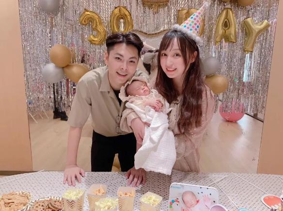 DC夫妻全家照